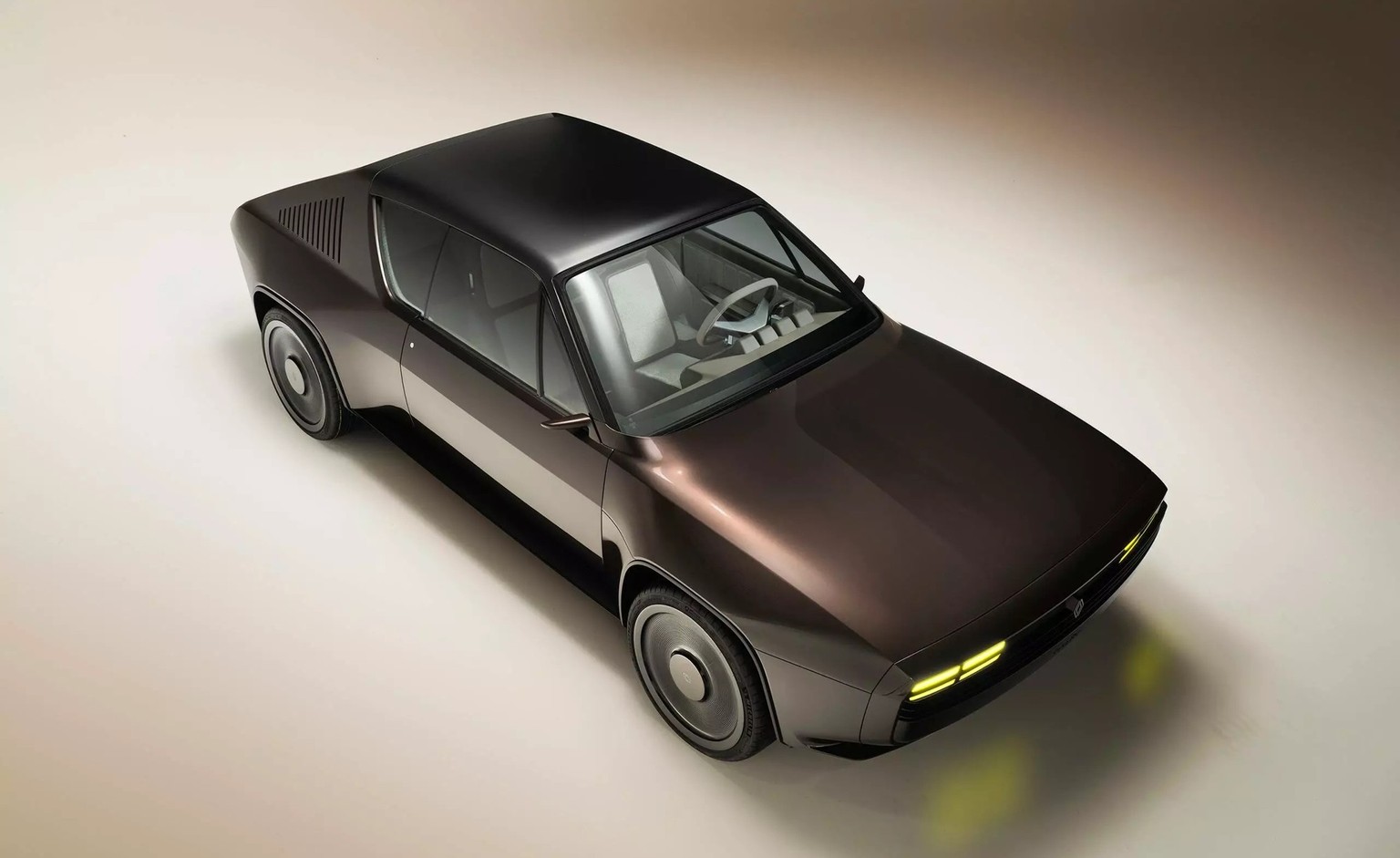 Renault 17 Electric Restomod x Ora Ito 
https://www.renault.co.uk/concept-cars-range/r-17-restomod.html